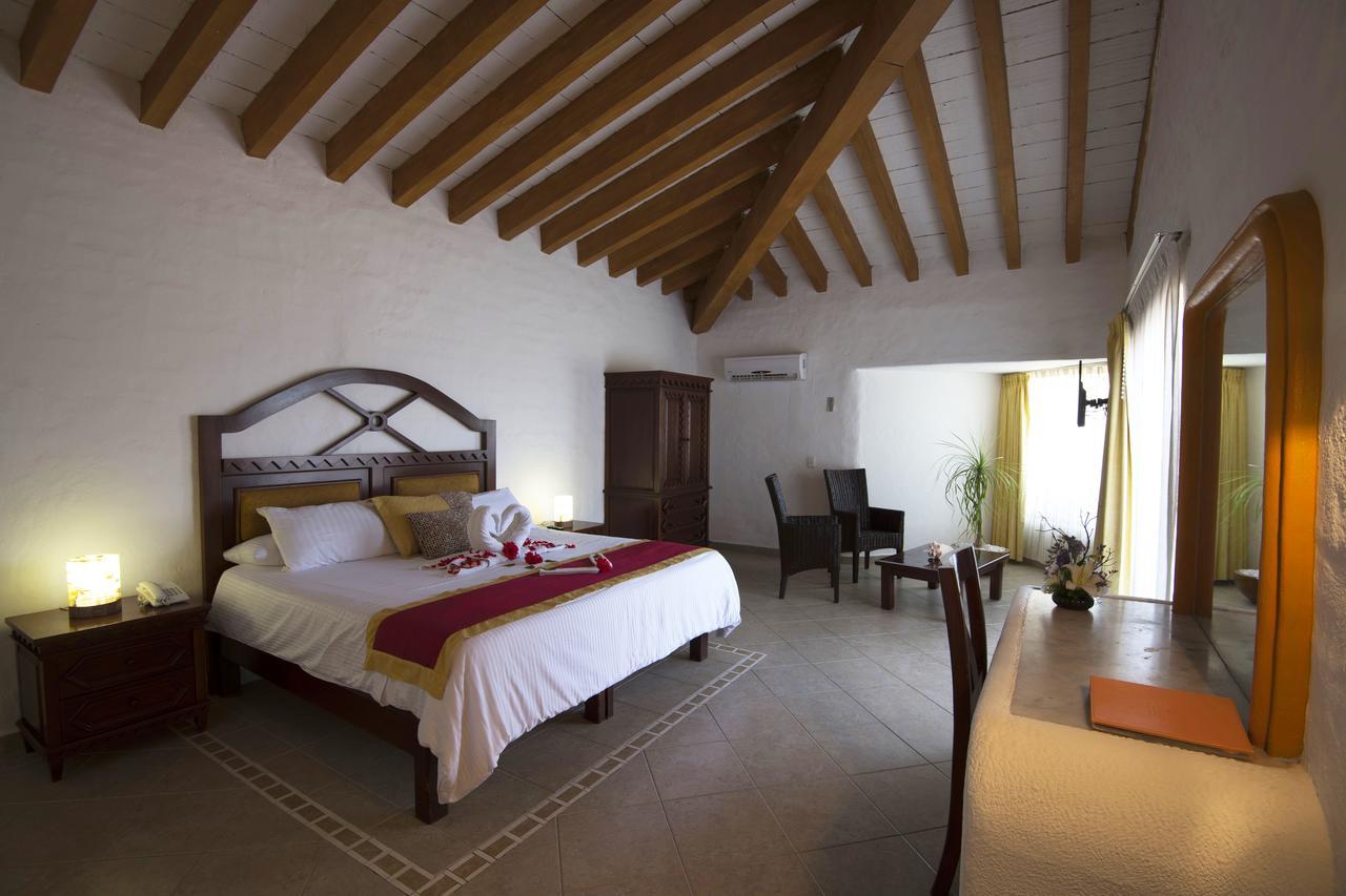 Hotel Punta Serena & Resorts - Solo Parejas (Adults Only) Tenacatita Dış mekan fotoğraf